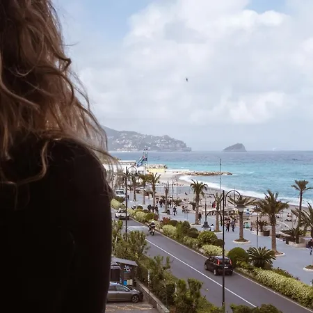 Miramare 酒店 诺利