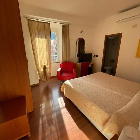 Miramare 3* Noli